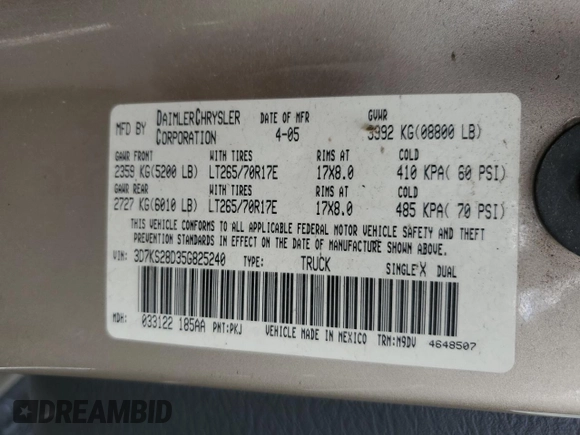 2005 Dodge 2500 SLT z VIN 3D7KS28D35G825240, wystawiony jako Copart lot #46933525 z przebiegiem 102 540 mil mil oraz Szkoda całkowita • Salvage title. Historia ofert i sprzedaży dostępna na DreamBid. Obrazek 14.