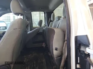 2019 Ford F-250 XL с VIN 1FT7X2B64KEE42034, выставлен на аукционе IAAI как лот 42785447 с пробегом 170 756 миль миль и . История ставок и продаж доступна на DreamBid. Изображение 13.