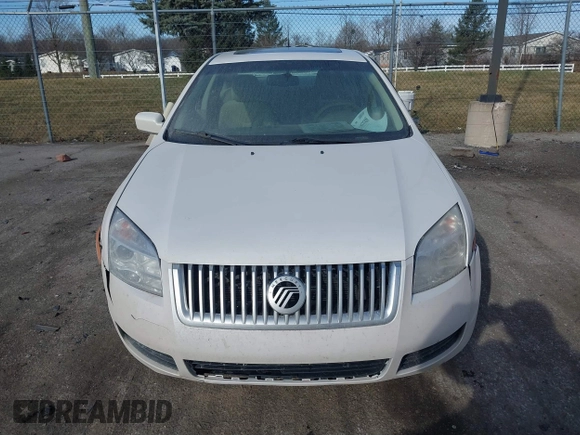 2009 Mercury Milan with VIN 3MEHM07Z29R624549, listed as a IAAI auction lot 41853508 with 322,828 mi miles. Bid and sale history available at carsss.com. Image 12.