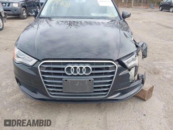 2015 Audi A3 1.8T Premium with VIN WAUACGFF5F1009468, listed as a IAAI auction lot 41697638 with 1 mi miles. Bid and sale history available at carsss.com. Image 13.