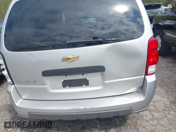 2008 Chevrolet Uplander LS with VIN 1GNDV231X8D115249, listed as a IAAI auction lot 41934610 with 120,569 mi miles. Bid and sale history available at carsss.com. Image 16.