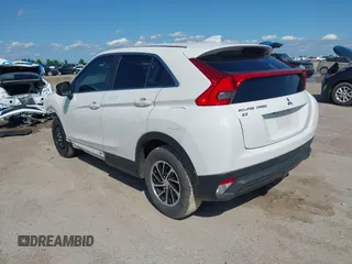 2020 Mitsubishi Eclipse Cross ES z VIN JA4AS3AA1LZ009730, wystawiony jako IAAI lot #42459307 z przebiegiem 128 954 mil mil oraz . Historia ofert i sprzedaży dostępna na DreamBid. Obrazek 3.