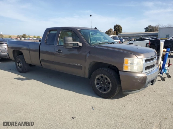 2007 Chevrolet Silverado 1500 LT w/1LT with VIN 1GCEC19J47E583877, listed as a Copart auction lot 54239315 with 168,457 mi miles and Clean Title. Bid and sale history available at carsss.com. Image 4.