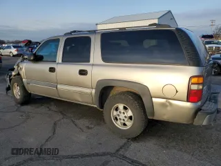 2002 Chevrolet Suburban Z71 with VIN 3GNFK16ZX2G218257, listed as a Copart auction lot 85267134 with 207,056 mi miles and Salvage Title. Bid and sale history available at carsss.com. Image 2.