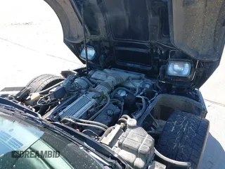 1995 Chevrolet Corvette z VIN 1G1YY22P7S5114691, wystawiony jako IAAI lot #41671037 z przebiegiem 129 384 mil mil oraz . Historia ofert i sprzedaży dostępna na DreamBid. Obrazek 10.