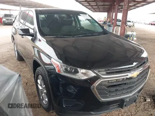 2020 Chevrolet Traverse LS with VIN 1GNERFKW1LJ193099, listed as a IAAI auction lot 41818796 with 61,782 mi miles. Bid and sale history available at carsss.com. Image 1.
