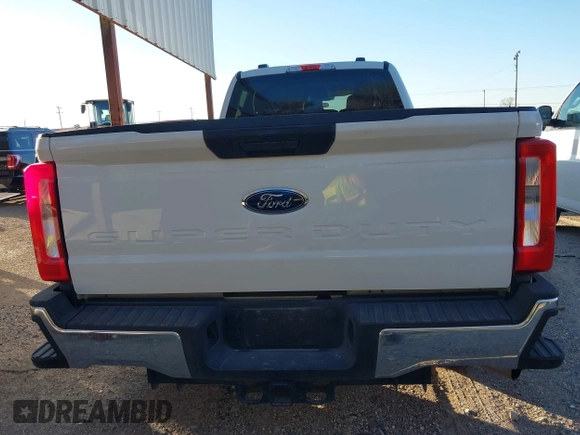 2024 Ford Super Duty F-250 SRW XL with VIN 1FT7W2BN2RED53499, listed as a IAAI auction lot 41848277 with 41,666 mi miles. Bid and sale history available at carsss.com. Image 16.