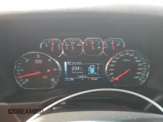 2018 Chevrolet Suburban LS z VIN 1GNSCGKC6JR379977, wystawiony jako Copart lot #54351685 z przebiegiem 138 574 mil mil oraz Szkoda całkowita • Salvage title. Historia ofert i sprzedaży dostępna na DreamBid. Obrazek 9.