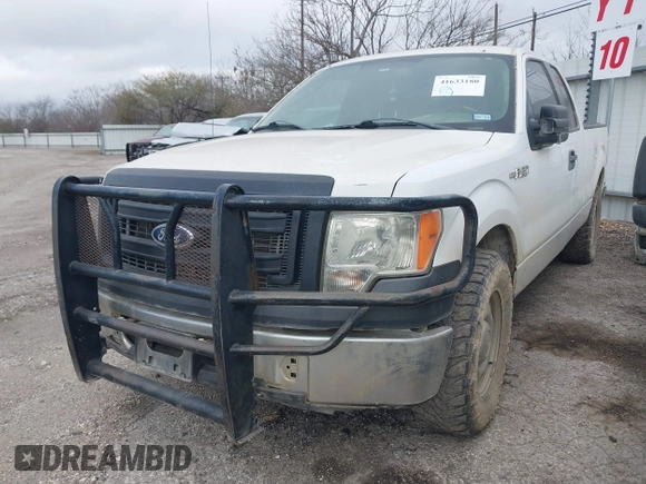 2014 Ford F-150 XL with VIN 1FTFX1CF6EKG22786, listed as a IAAI auction lot 41633180 with 114,966 mi miles. Bid and sale history available at carsss.com. Image 17.