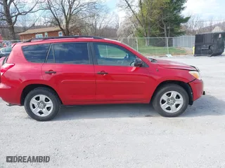 2007 Toyota RAV4 with VIN JTMZD33V675061077, listed as a IAAI auction lot 41907842 with 176,736 mi miles. Bid and sale history available at carsss.com. Image 13.