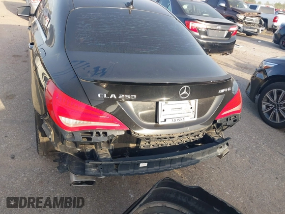 2014 Mercedes-Benz CLA 250 z VIN WDDSJ4EB6EN045368, wystawiony jako IAAI lot #42560939 z przebiegiem 29 241 mil mil oraz . Historia ofert i sprzedaży dostępna na DreamBid. Obrazek 6.