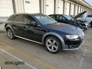 2016 Audi allroad Premium with VIN WA1TFAFL7GA017976, listed as a Copart auction lot 81025744 with 94,876 mi miles and Salvage Title. Bid and sale history available at carsss.com. Image 4.