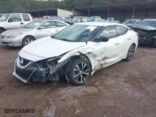 2018 Nissan Maxima SL with VIN 1N4AA6AP7JC389452, listed as a IAAI auction lot 40735392 with 120,076 mi miles. Bid and sale history available at carsss.com. Image 17.