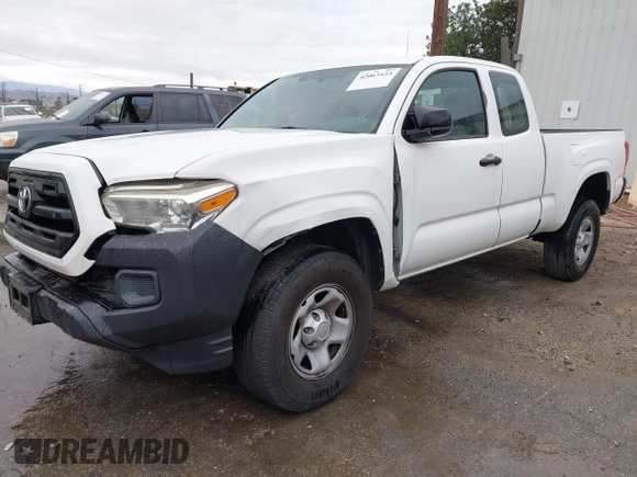2017 Toyota Tacoma SR z VIN 5TFRX5GN5HX078049, wystawiony jako IAAI lot #42063533 z przebiegiem 256 585 mil mil oraz . Historia ofert i sprzedaży dostępna na DreamBid. Obrazek 17.