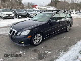 2011 Mercedes-Benz E 350 Luxury with VIN WDDHH8HB8BA506209, listed as a IAAI auction lot 41400923 with 205,828 mi miles and . Bid and sale history available at DreamBid. Image 2.