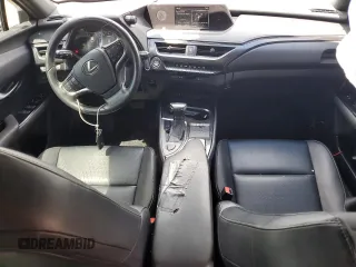 2019 Lexus UX 200 с VIN JTHY3JBH3K2005427, выставлен на аукционе Copart как лот 56240215 с пробегом 84 762 миль миль и Списание • Salvage title. История ставок и продаж доступна на DreamBid. Изображение 8.