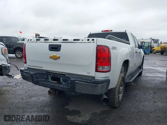 2008 GMC Sierra 3500HD SRW SLT z VIN 1GTHK33648F182602, wystawiony jako IAAI lot #41791227 z przebiegiem 385 336 mil mil oraz . Historia ofert i sprzedaży dostępna na DreamBid. Obrazek 4.