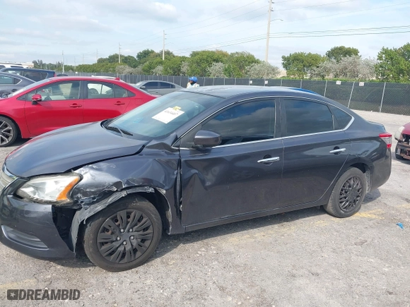 2014 Nissan Sentra SR with VIN 3N1AB7AP0EY327405, listed as a IAAI auction lot 41634407 with 139,637 mi miles. Bid and sale history available at carsss.com. Image 6.