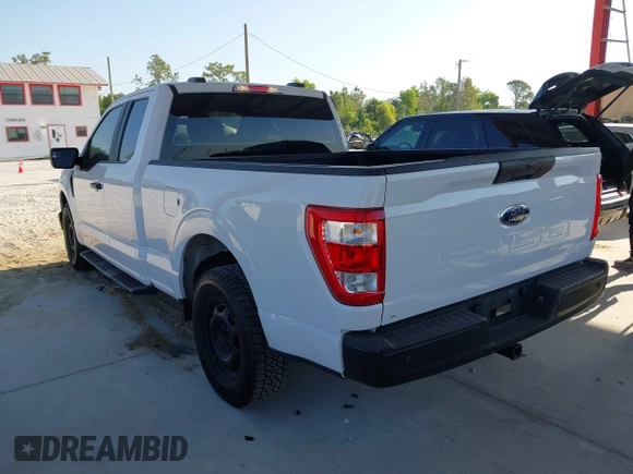 2021 Ford F-150 XL z VIN 1FTEX1C56MKE47893, wystawiony jako IAAI lot #42095350 z przebiegiem 89 885 mil mil oraz . Historia ofert i sprzedaży dostępna na DreamBid. Obrazek 3.