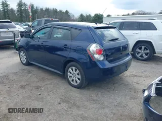 2009 Pontiac Vibe 1SB z VIN 5Y2SL67029Z431635, wystawiony jako IAAI lot #41889699 z przebiegiem 133 773 mil mil oraz . Historia ofert i sprzedaży dostępna na DreamBid. Obrazek 3.