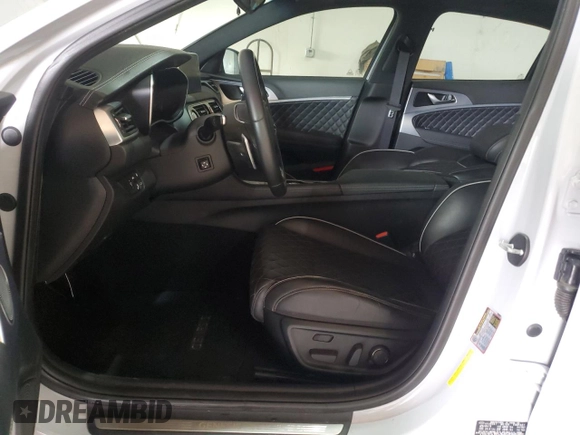 2019 Genesis G70 3.3T Advanced with VIN KMTG34LE8KU042482, listed as a Copart auction lot 45921005 with 0 mi miles and Salvage Title. Bid and sale history available at carsss.com. Image 7.