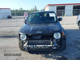 2020 Jeep Renegade Sport with VIN ZACNJAAB2LPL84352, listed as a IAAI auction lot 41936031 with 92,254 mi miles and . Bid and sale history available at carsss.com. Image 12.