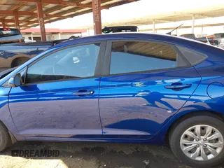 2019 Hyundai Accent SE with VIN 3KPC24A35KE049633, listed as a IAAI auction lot 42004181 with 74,920 mi miles. Bid and sale history available at carsss.com. Image 14.