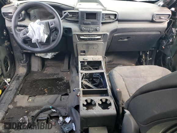 2020 Ford Police Interceptor Utility z VIN 1FM5K8AW9LGB43845, wystawiony jako Copart lot #48149205 z przebiegiem Nie podano mil oraz Czysty tytuł • Clean title. Historia ofert i sprzedaży dostępna na DreamBid. Obrazek 8.