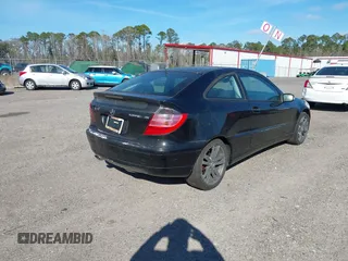 2002 Mercedes-Benz C 230/260/280/320 with VIN WDBRN47J12A255735, listed as a IAAI auction lot 41630459 with Not Provided miles and . Bid and sale history available at DreamBid. Image 4.