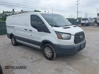 2017 Ford Transit with VIN 1FTYR1YM7HKB32968, listed as a IAAI auction lot 42041927 with 140,563 mi miles. Bid and sale history available at carsss.com. Image 1.