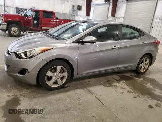 2012 Hyundai Elantra GLS с VIN KMHDH4AE9CU311558, выставлен на аукционе Copart как лот 58334165 с пробегом 172 809 миль миль и Списание • Salvage title. История ставок и продаж доступна на DreamBid. Изображение 1.