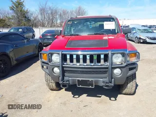 2007 Hummer H3 SUV with VIN 5GTDN13E578245431, listed as a IAAI auction lot 41651175 with 246,320 mi miles. Bid and sale history available at carsss.com. Image 6.