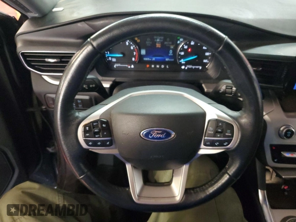 2022 Ford Explorer XLT z VIN 1FMSK8DH2NGA49020, wystawiony jako IAAI lot #42737669 z przebiegiem 113 573 mil mil oraz . Historia ofert i sprzedaży dostępna na DreamBid. Obrazek 4.