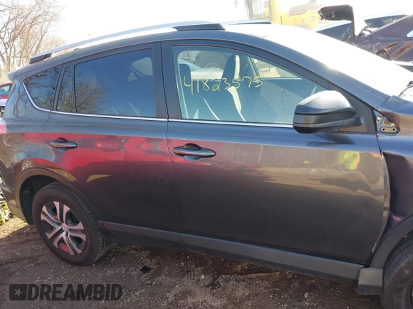 2016 Toyota RAV4 LE with VIN JTMBFREV1GJ085659, listed as a IAAI auction lot 41823575 with 141,657 mi miles. Bid and sale history available at carsss.com. Image 14.