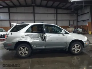 2003 Lexus RX 300 with VIN JTJHF10U730305541, listed as a IAAI auction lot 41587938 with 187,429 mi miles. Bid and sale history available at carsss.com. Image 13.