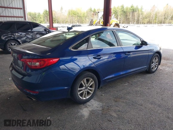 2015 Hyundai Sonata SE with VIN 5NPE24AF0FH212919, listed as a IAAI auction lot 42149682 with 141,987 mi miles and . Bid and sale history available at DreamBid. Image 4.