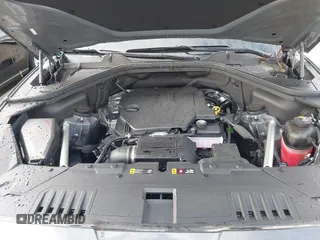 2025 Genesis GV80 z VIN KMUHCESB8SU253890, wystawiony jako IAAI lot #41908410 z przebiegiem 5 617 mil mil oraz . Historia ofert i sprzedaży dostępna na DreamBid. Obrazek 10.