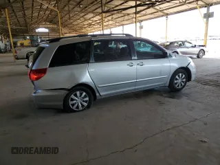 2008 Toyota Sienna CE with VIN 5TDZK23C88S225259, listed as a Copart auction lot 51964285 with 251,291 mi miles and Salvage Title. Bid and sale history available at carsss.com. Image 3.