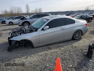 2007 BMW 3 Series 328i z VIN WBAWV13517PK48474, wystawiony jako Copart lot #45417705 z przebiegiem 181 672 mil mil oraz Szkoda całkowita • Salvage title. Historia ofert i sprzedaży dostępna na DreamBid. Obrazek 1.