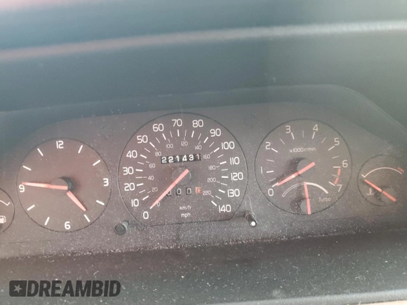 1991 Volvo 740 with VIN YV1FA8746M2513630, listed as a Copart auction lot 44464865 with 221,431 mi miles and Salvage Title. Bid and sale history available at carsss.com. Image 9.
