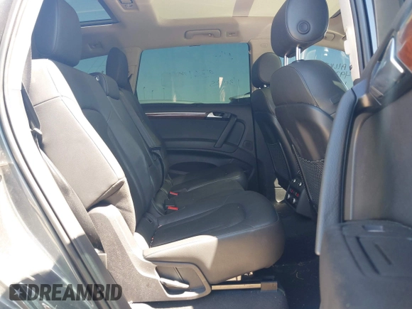 2014 Audi Q7 3.0T S line Prestige with VIN WA1DGAFE7ED011657, listed as a IAAI auction lot 41775200 with 149,395 mi miles. Bid and sale history available at carsss.com. Image 8.