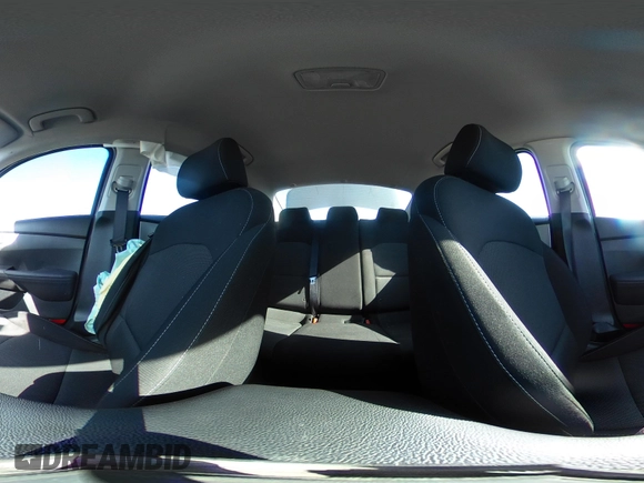 2023 Kia Forte LXS z VIN 3KPF24AD8PE585604, wystawiony jako IAAI lot #42098930 z przebiegiem 18 946 mil mil oraz . Historia ofert i sprzedaży dostępna na DreamBid. Obrazek 18.