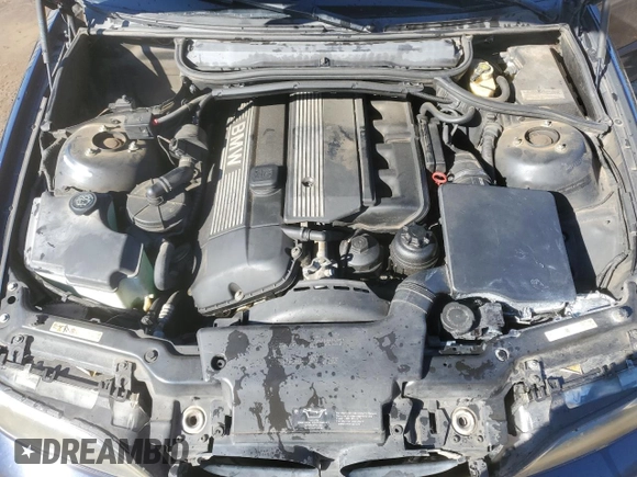 2004 BMW 3 Series 330Ci with VIN WBABD53424PL13974, listed as a Copart auction lot 42358075 with 173,789 mi miles and Salvage Title. Bid and sale history available at carsss.com. Image 11.