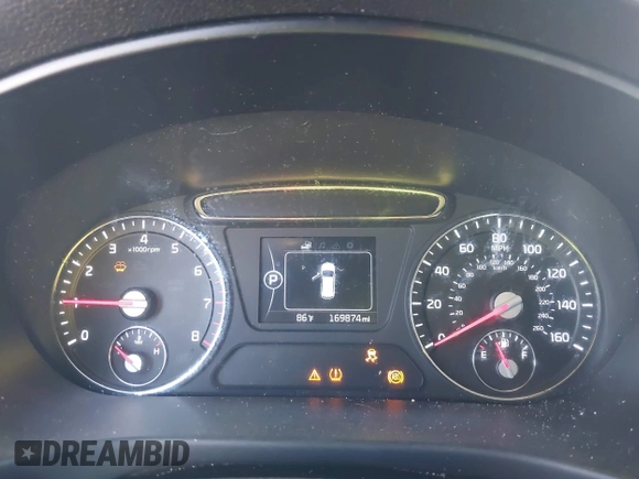 2016 Kia Sorento LX with VIN 5XYPG4A36GG045104, listed as a IAAI auction lot 41922121 with 169,874 mi miles and . Bid and sale history available at carsss.com. Image 7.