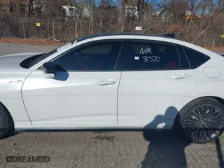 2022 Acura TLX w/A-Spec Package with VIN 19UUB5F52NA005022, listed as a IAAI auction lot 40977803 with 9,665 mi miles. Bid and sale history available at carsss.com. Image 14.