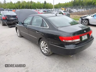 2007 Hyundai Azera SE z VIN KMHFC46F67A244191, wystawiony jako IAAI lot #42273775 z przebiegiem 178 713 mil mil oraz . Historia ofert i sprzedaży dostępna na DreamBid. Obrazek 3.