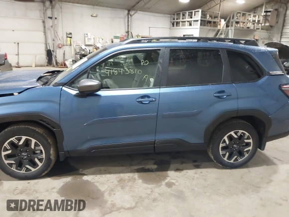 2025 Subaru Forester Premium with VIN JF2SLDDCXSH500023, listed as a IAAI auction lot 41843810 with 749 mi miles. Bid and sale history available at carsss.com. Image 14.
