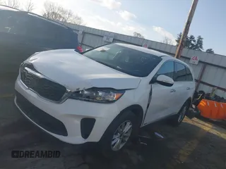 2019 Kia Sorento LX V6 with VIN 5XYPGDA54KG440649, listed as a IAAI auction lot 41843180 with 171,653 mi miles. Bid and sale history available at carsss.com. Image 2.