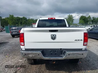 2018 Ram 2500 Tradesman with VIN 3C6UR5CL4JG207120, listed as a IAAI auction lot 40124581 with 191,567 mi miles and . Bid and sale history available at DreamBid. Image 17.