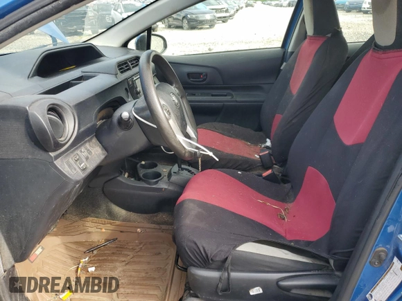 2015 Toyota Prius One with VIN JTDKDTB32F1583941, listed as a Copart auction lot 57300965 with 220,789 mi miles and Clean Title. Bid and sale history available at DreamBid. Image 7.